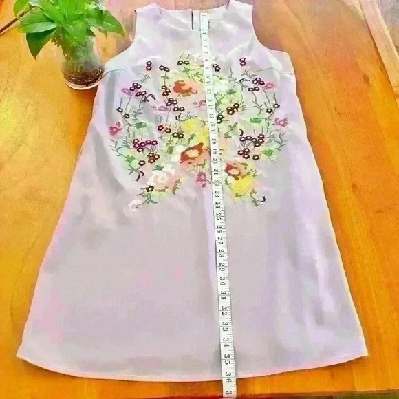 Tristan Floral Embroidery Boho Artsy Feminine Sleeveless A Line Midi Dress Small - Picture 9 of 9